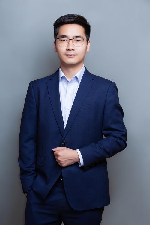 辛翔坤 选角与表演指导负责人